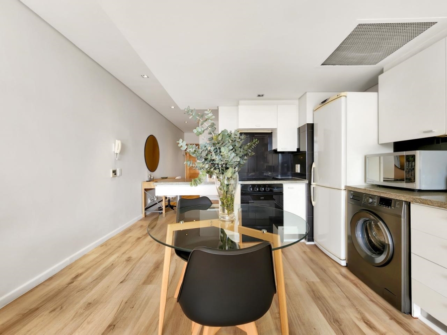 1 Bedroom Property for Sale in De Waterkant Western Cape